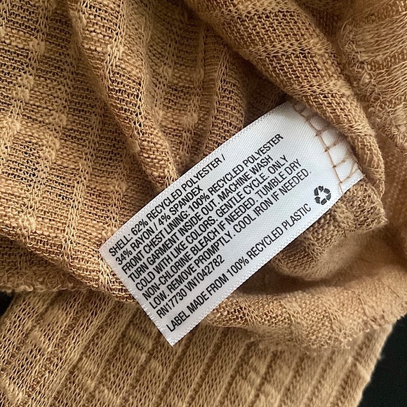 NWOT • Wild Fable • Tan Ruched Crop Top 🤎 - Picture 6 of 8